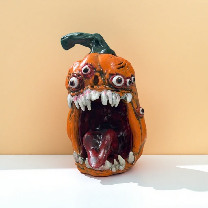 Creepy Pumpkin Figure Kalsten