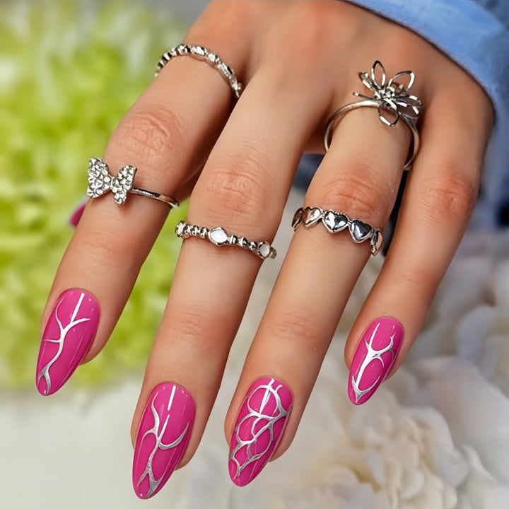 Creative artificial nails with elegant line design Kalsten