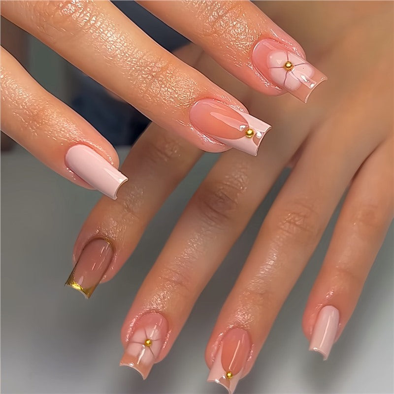 Glamorous Press-On Nail Set Kalsten