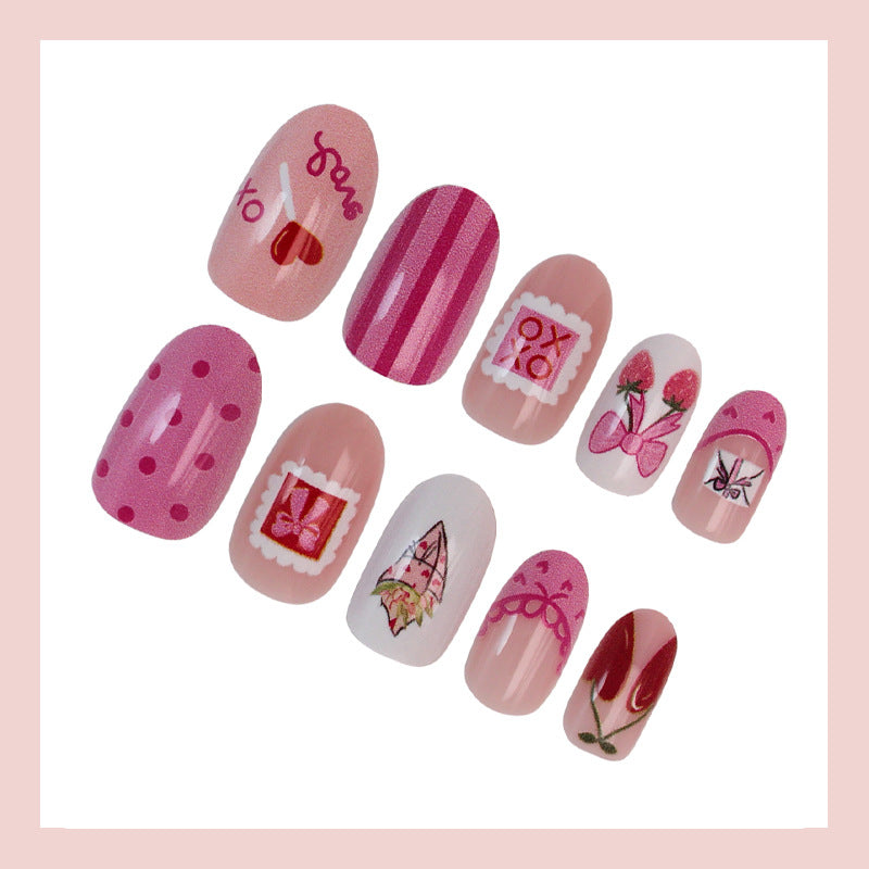 Artificial nail set with romantic floral and heartfelt designs Kalsten