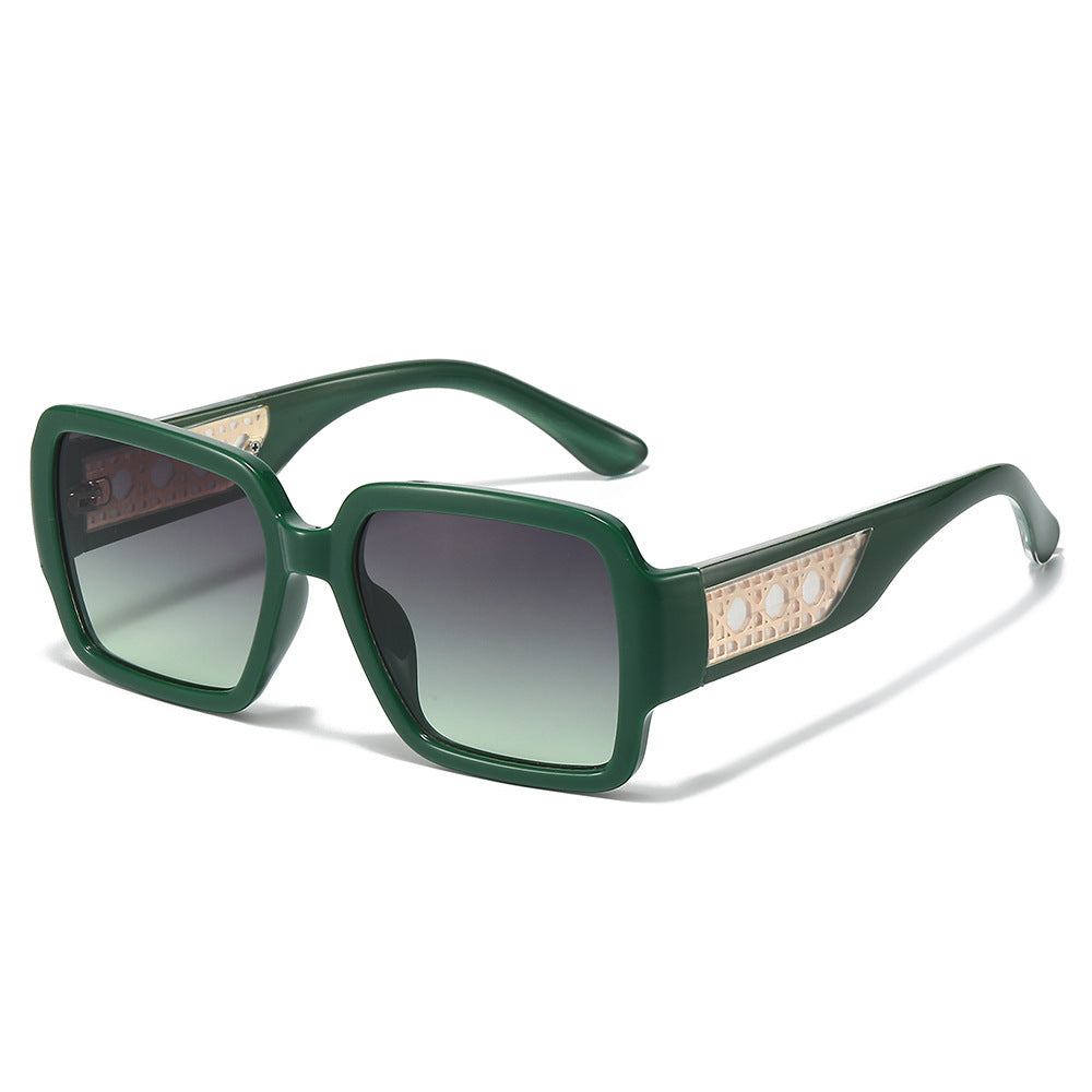 Wide-Brim Retro-Inspired Sunglasses Kalsten
