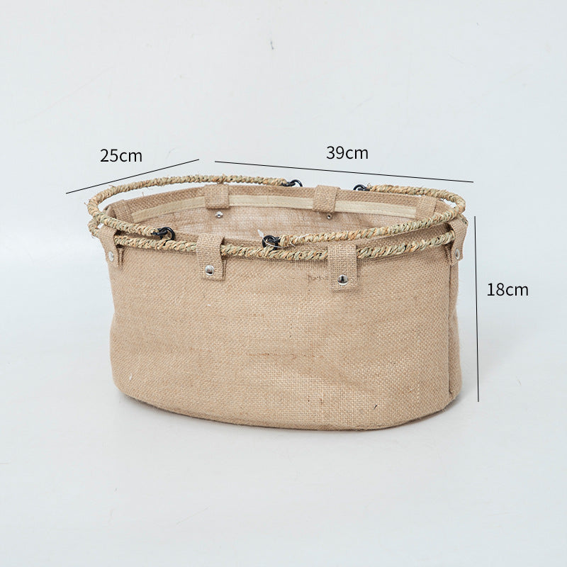 Practical basket with zipper and sturdy design