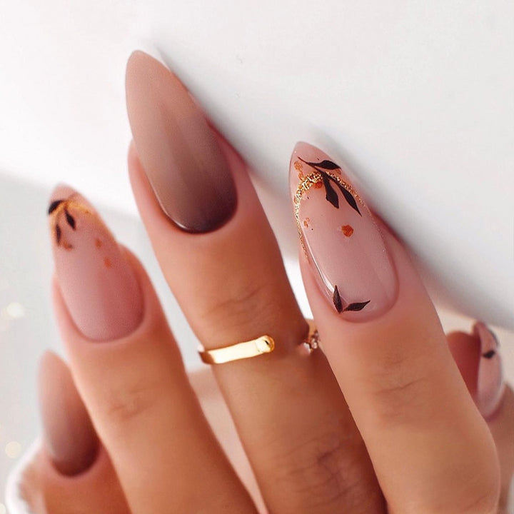Creative nail art set with leopard pattern and glitter accents Kalsten