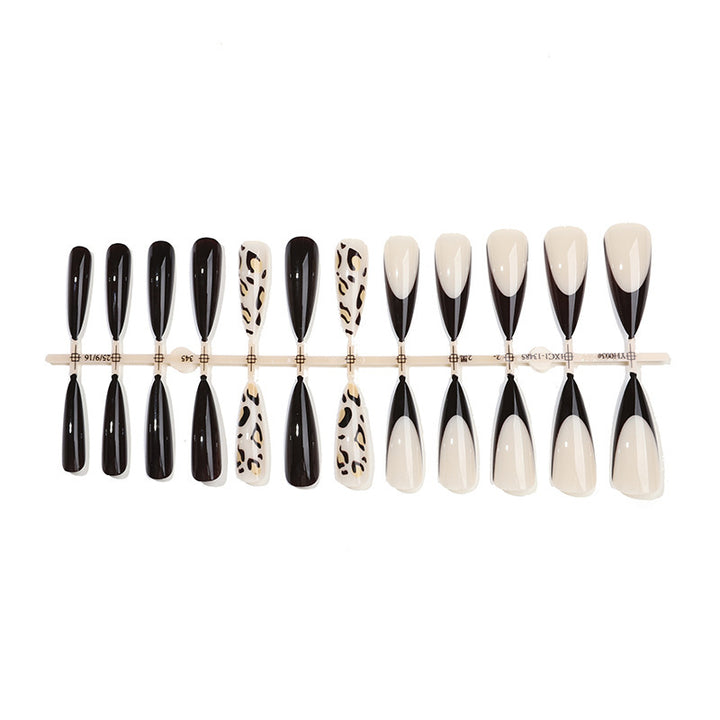 Artificial nail set with elegant tips and fashionable patterns Kalsten