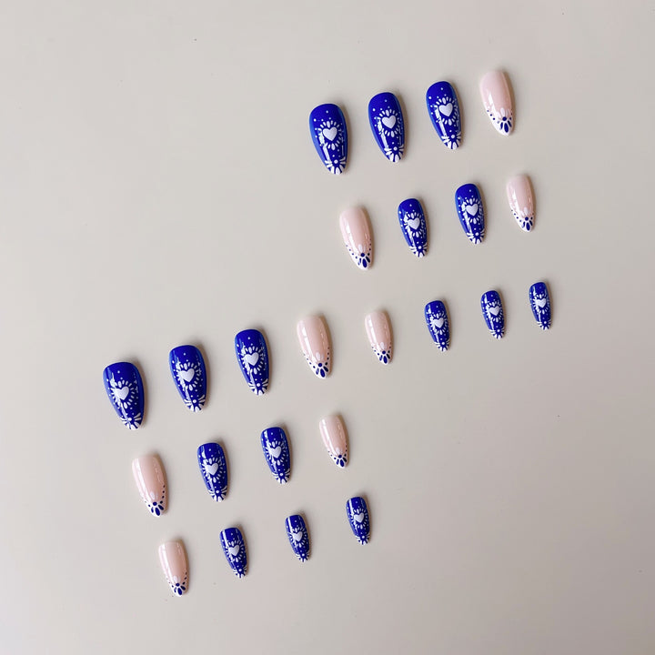 Creative nail set with flower and heart designs Kalsten