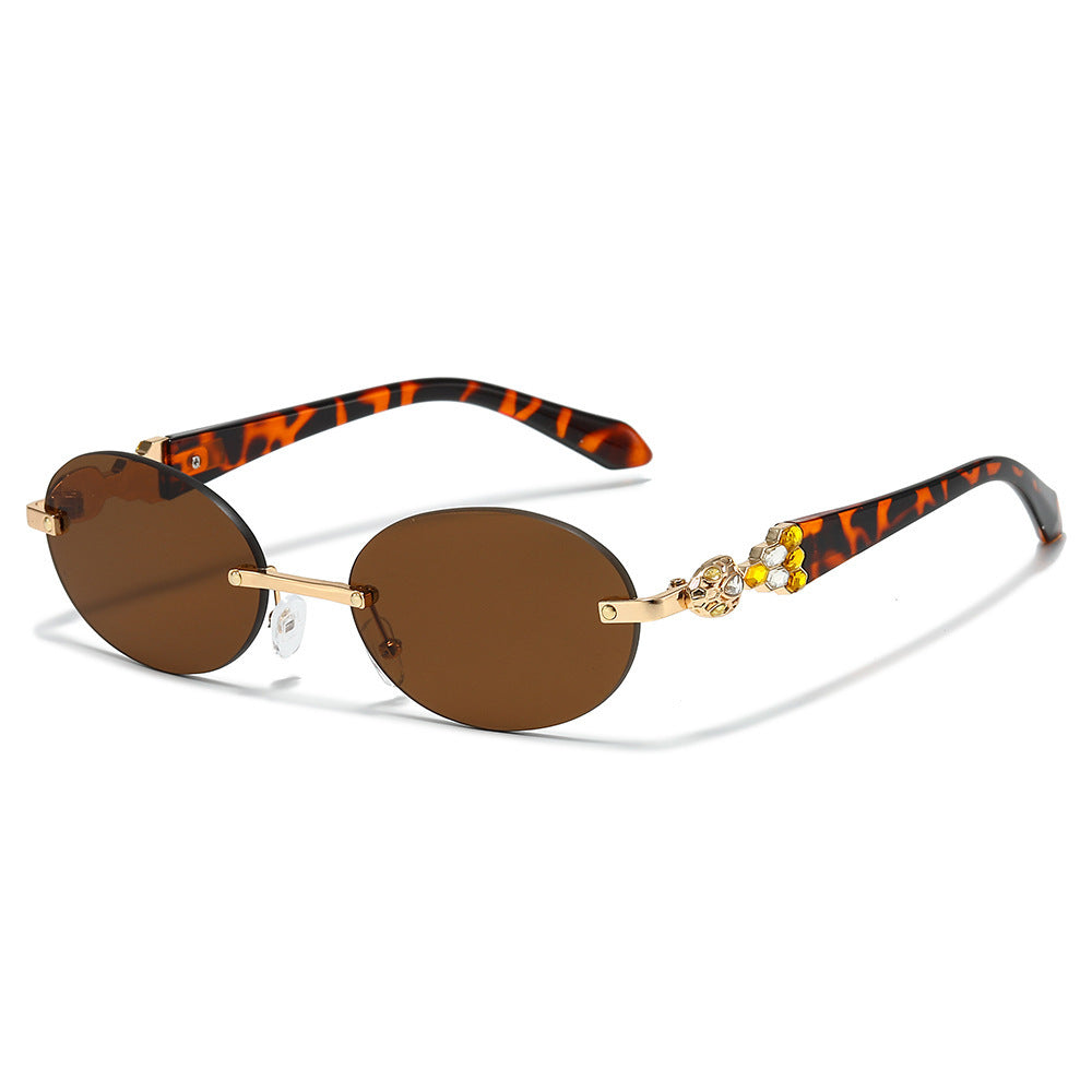 Fashion-Forward Decorative Oval Sunglasses Kalsten
