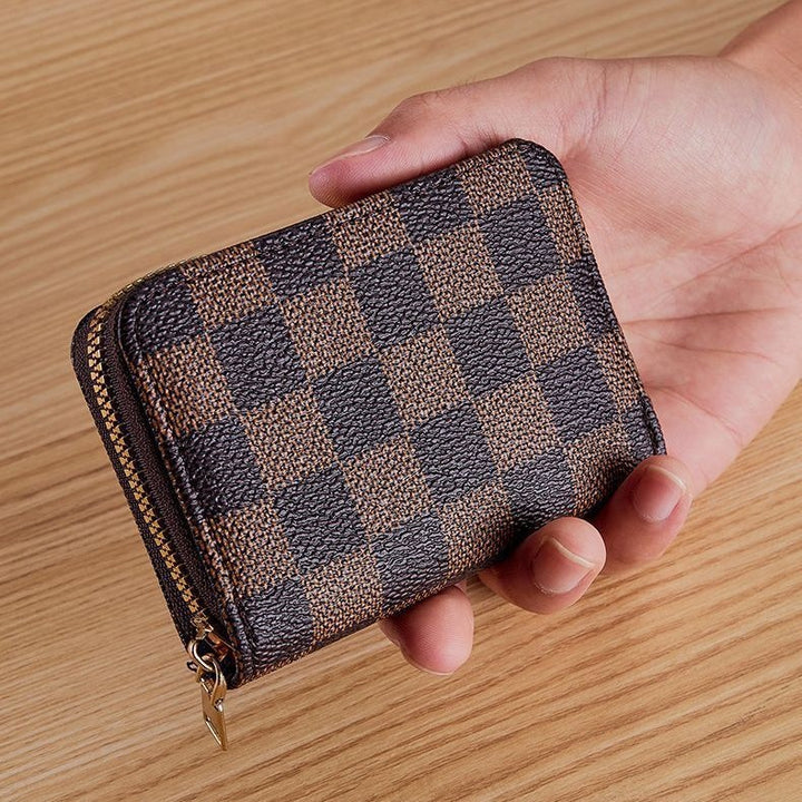 Checkerboard Pattern Zippered Wallet
