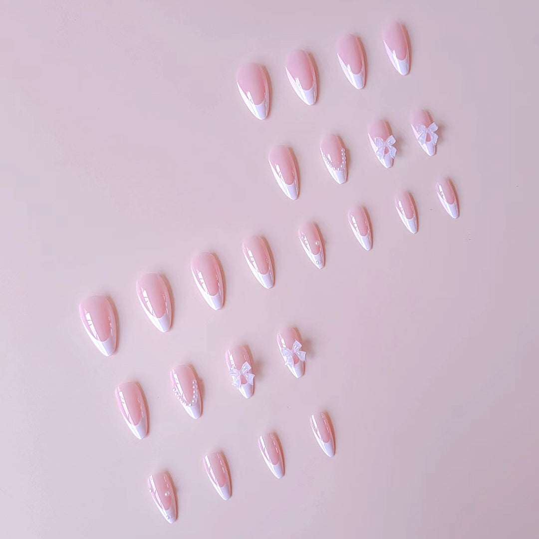 Nail art set with elegant tips and floral accents Kalsten