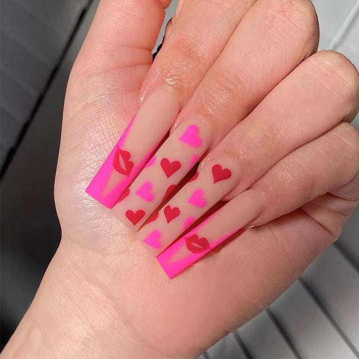 Nail art with heart and lip designs Kalsten