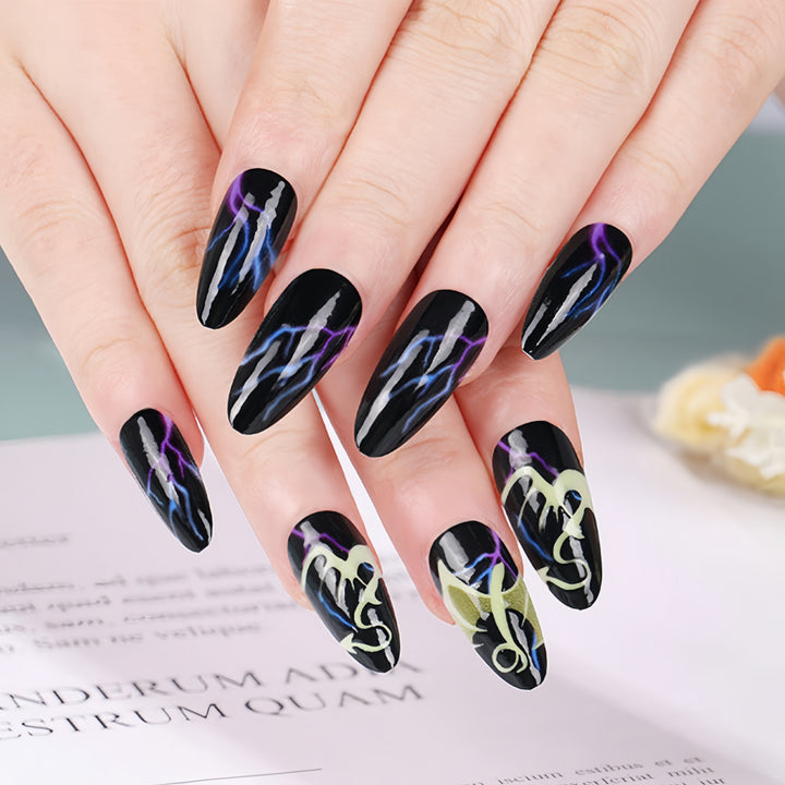 Artful Nail Designs Kalsten