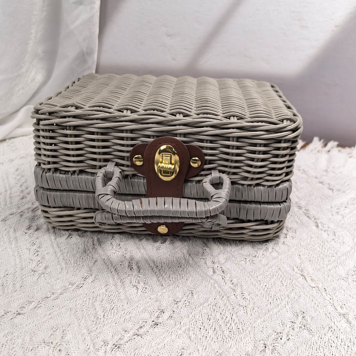 Women's handcrafted cosmetic storage case Kalsten