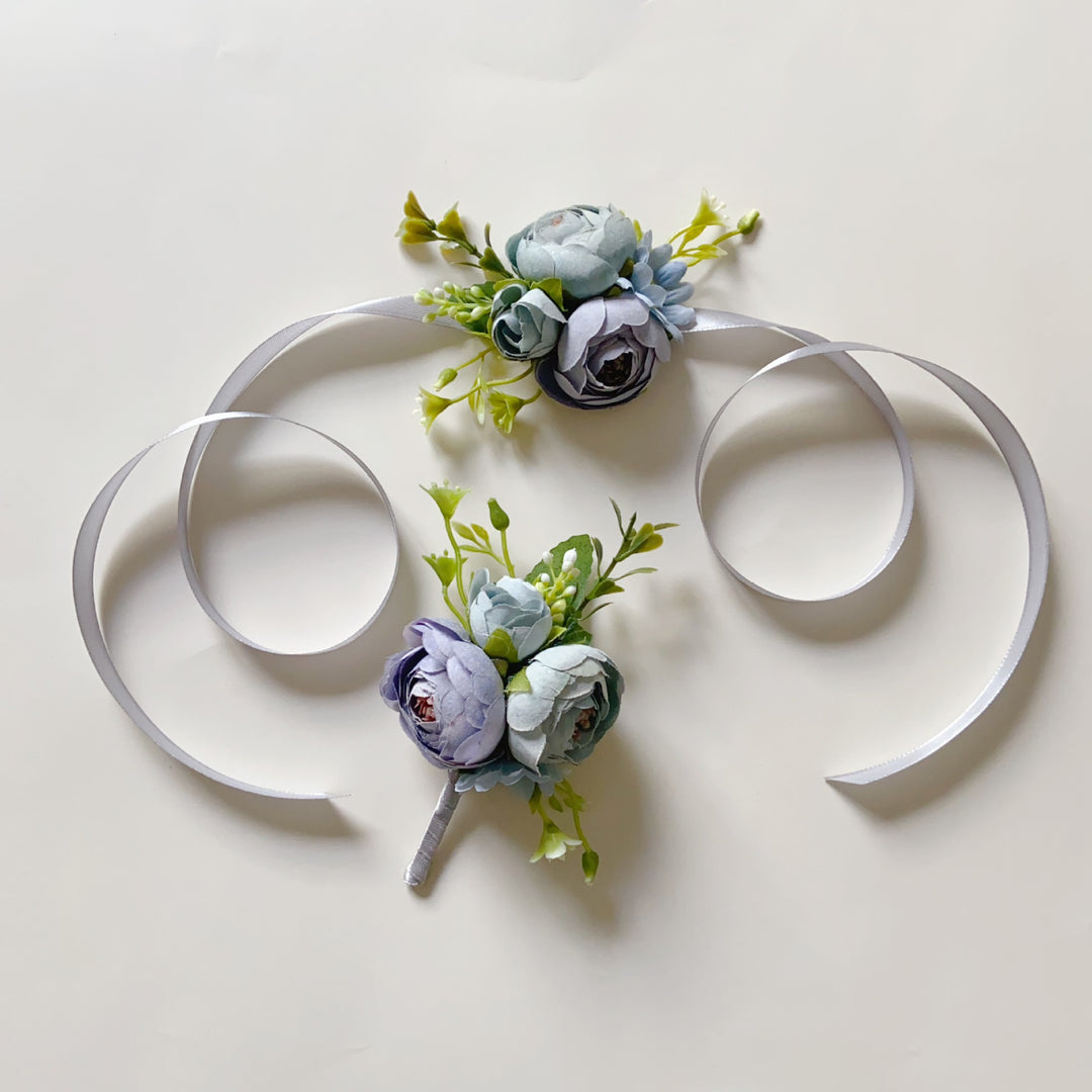 Elegant Floral Lapel Corsage
