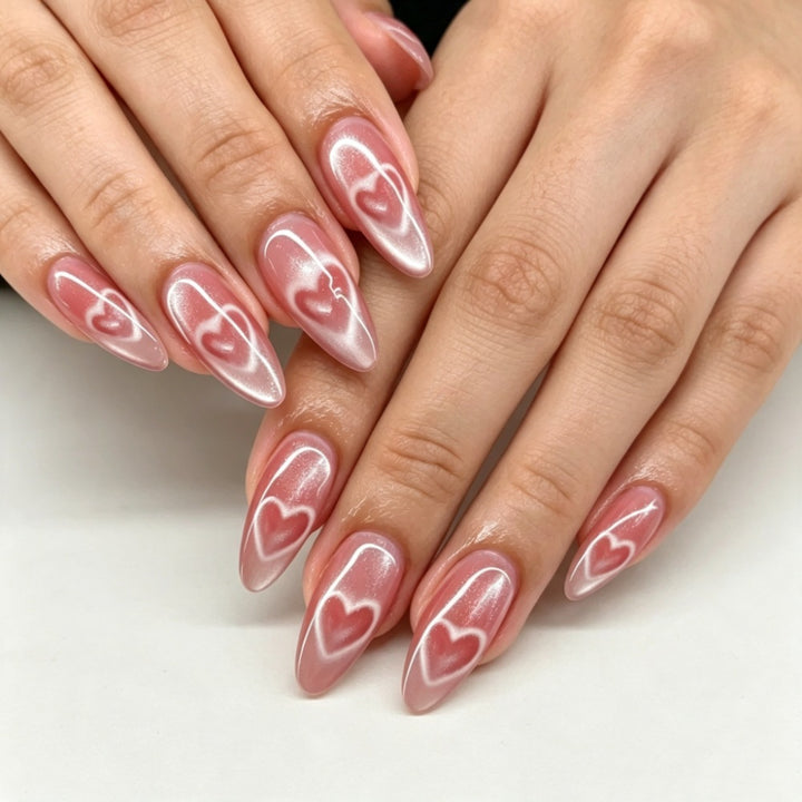 Artificianails with Elegant Heart Design Kalsten