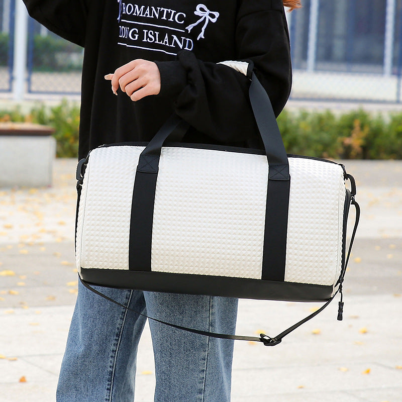Ergonomic Textured Sports Duffle Bag Kalsten