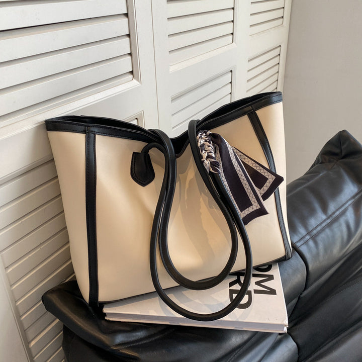 Elegant Large Tote Handbag Kalsten