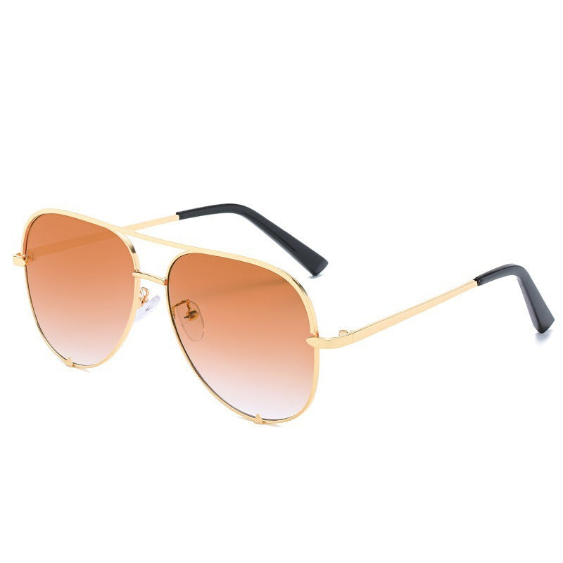 Fashion-Forward Aviator Sunglasses Kalsten