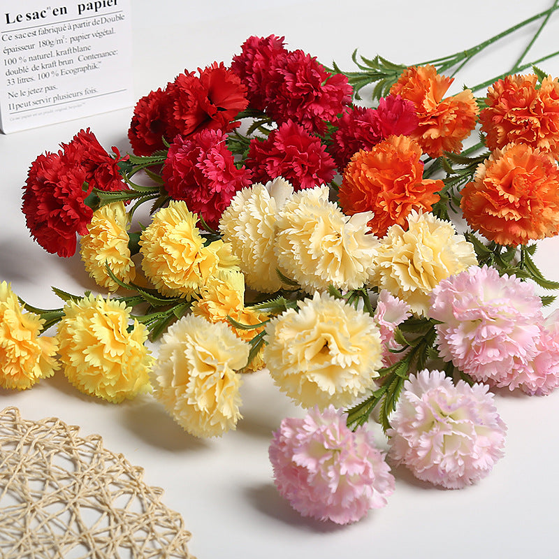 Realistic Floral Carnation Bouquet