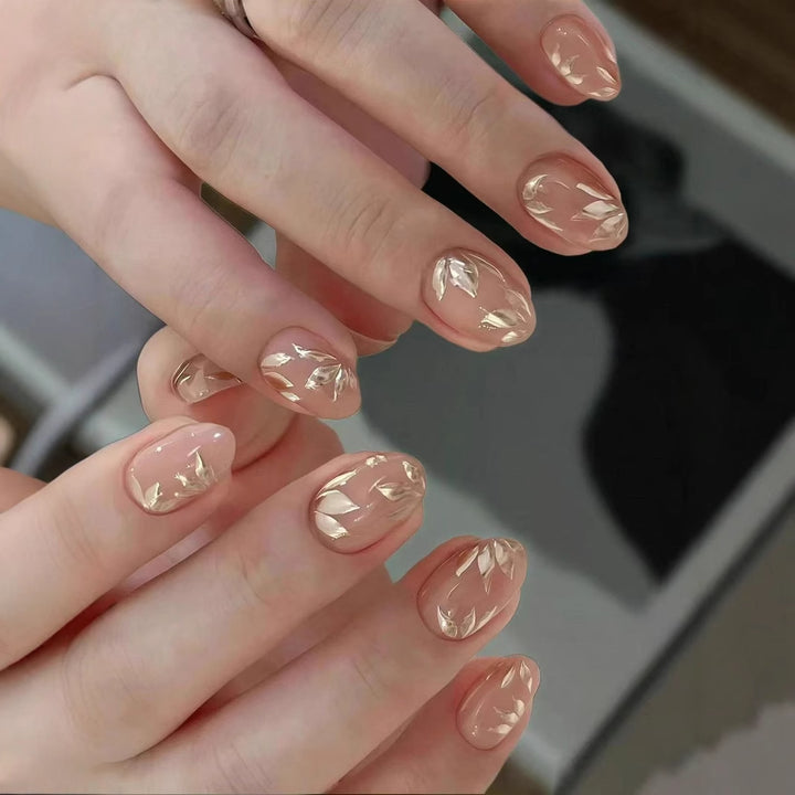 Artificial nail set with elegant leaf design Kalsten