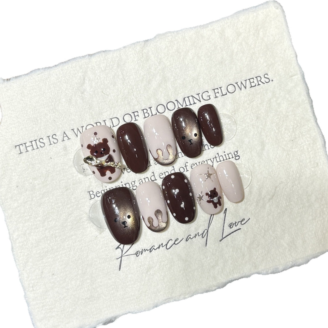 Whimsical Animal-Themed Press-On Nail Art Set Kalsten