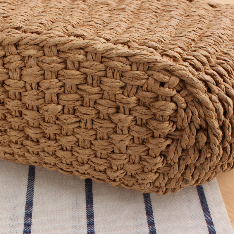 Fashionable basket bag with elegant tassel design Kalsten