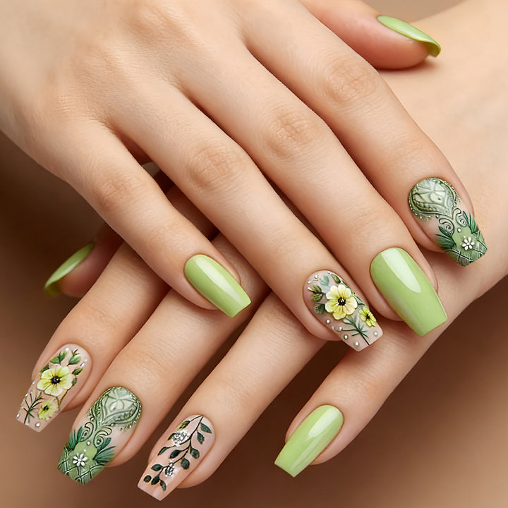 Floral Patterned Gel Nail Art Set Kalsten
