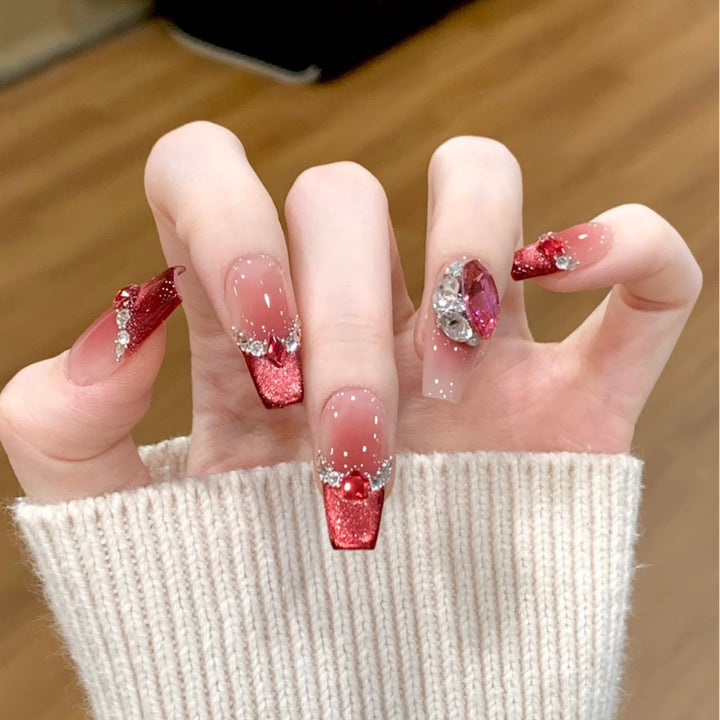 Artificial nails with elegant ombre look Kalsten