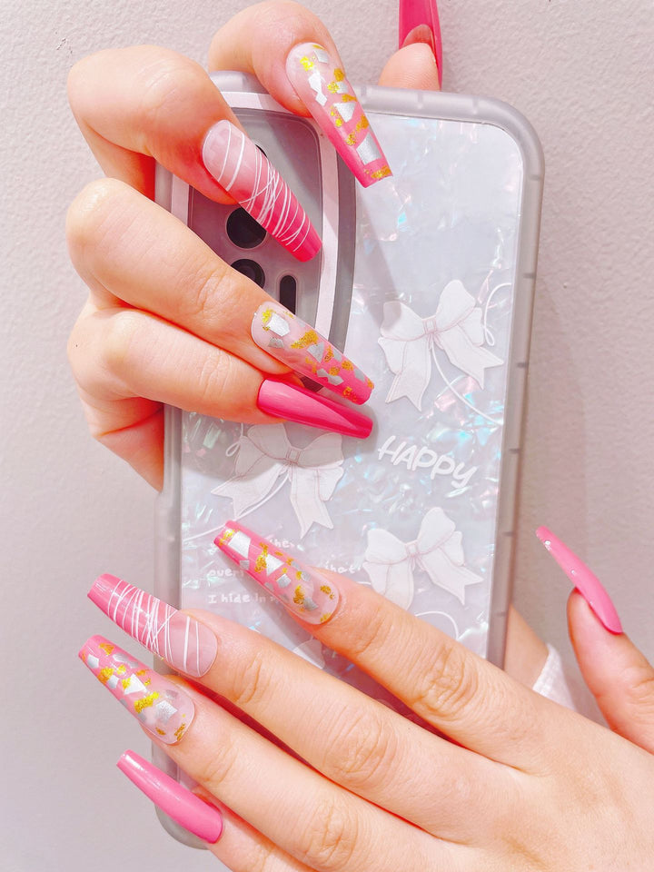 Nail art set with glittering accents and trendy design Kalsten