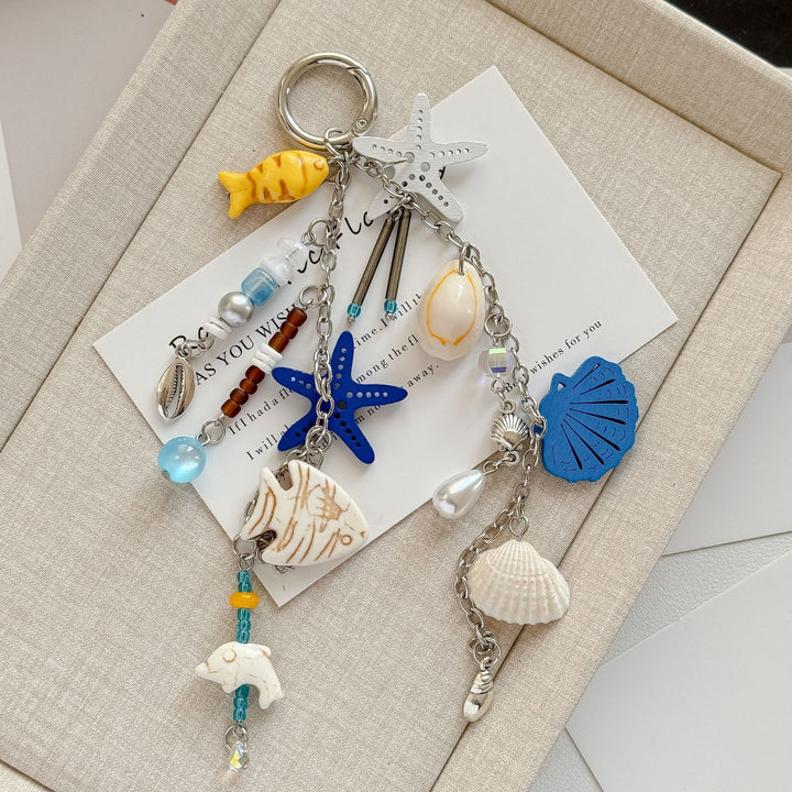 Playful keychain with maritime flair Kalsten