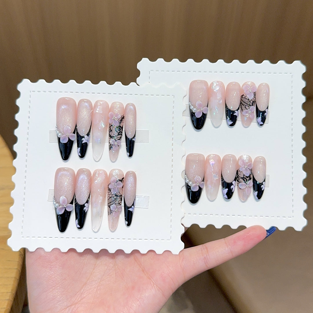 Artificial Nails In Elegant Floral Design Kalsten