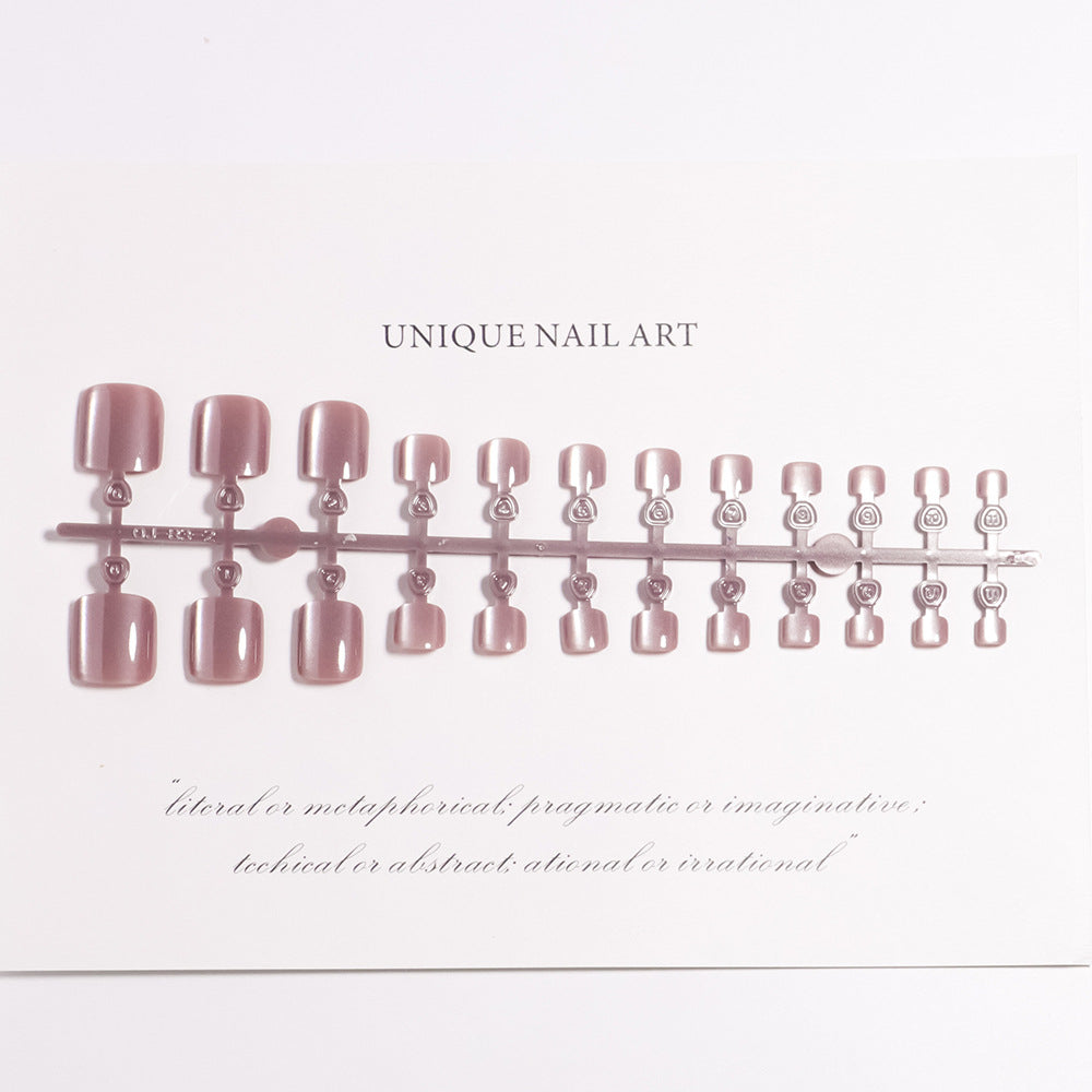 Unique Press-On Nail Art Kalsten
