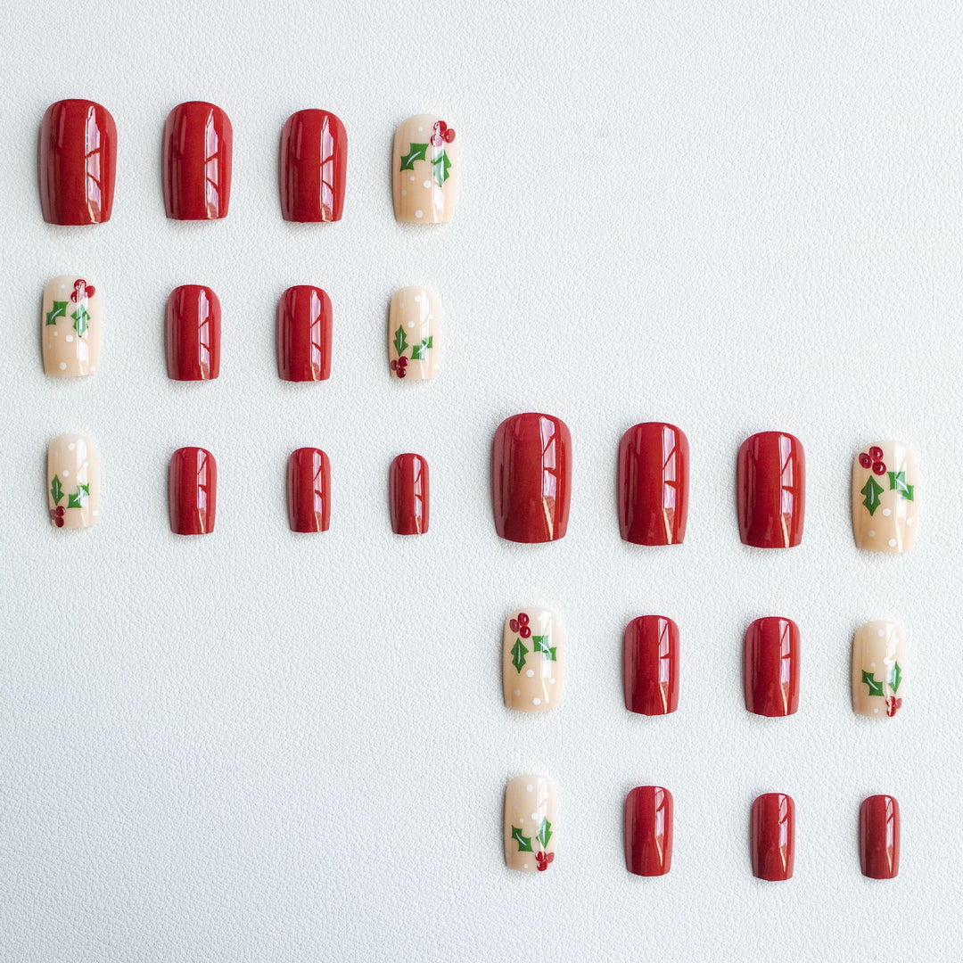 Holiday-Themed Floral Nail Art Set