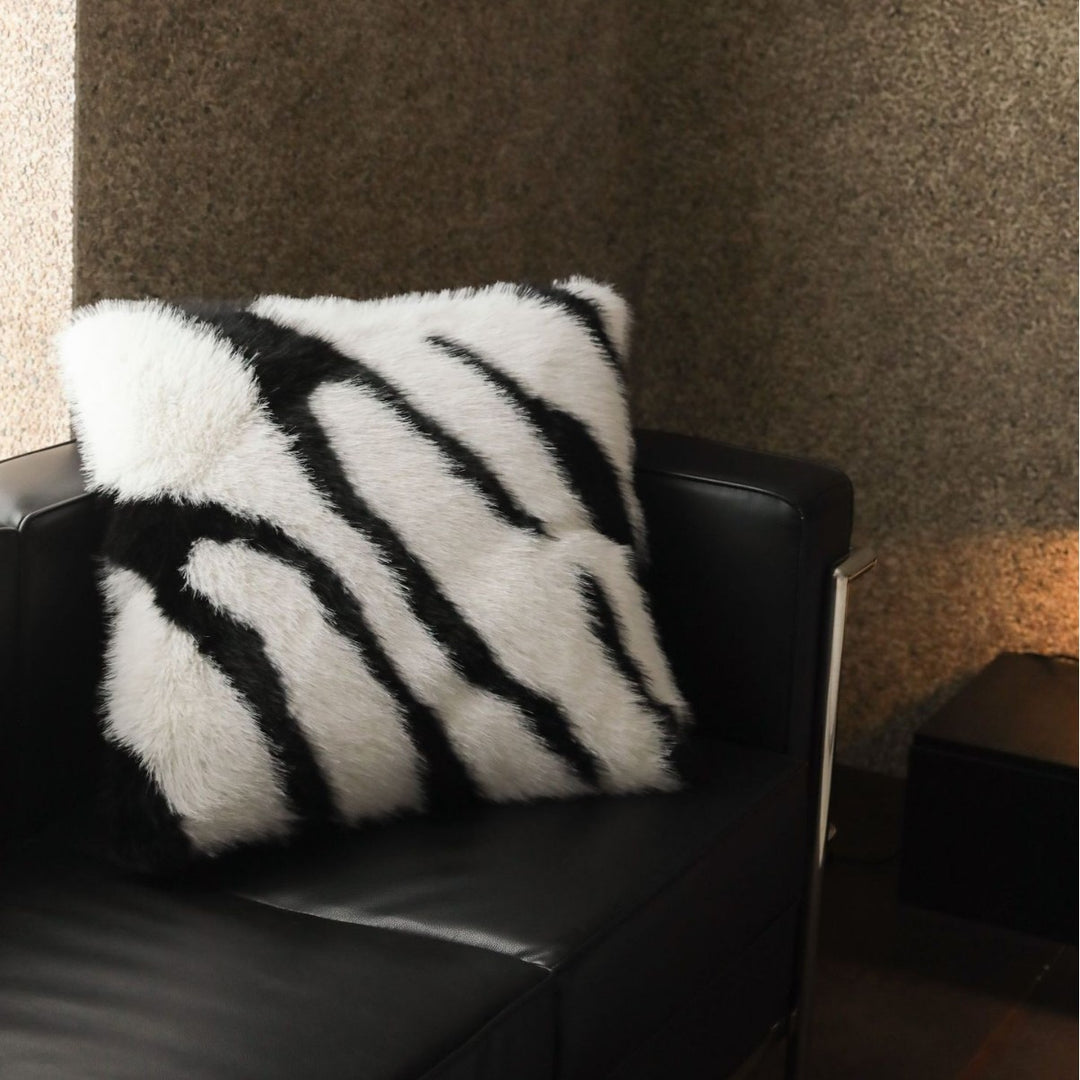Faux fur bedspread with zebra design and extra fluffy texture