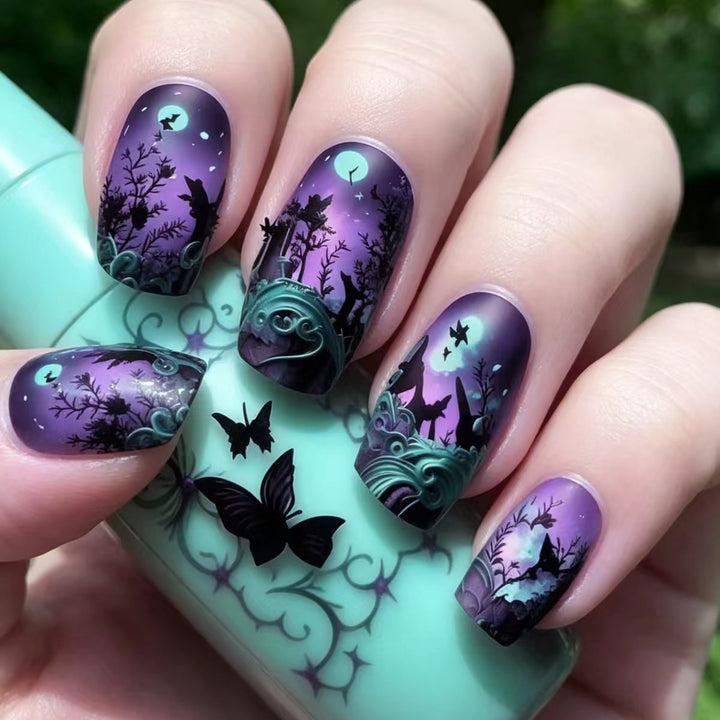 Nail art design with butterfly and night motif Kalsten