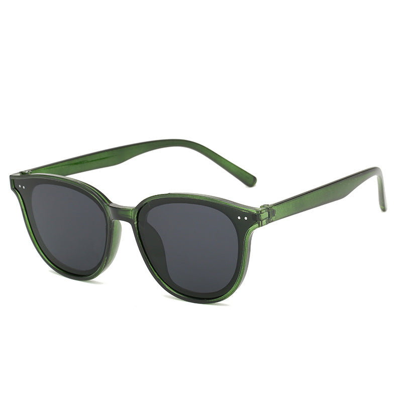 Retro-Inspired Butterfly Sunglasses