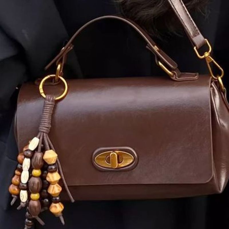 Vintage-Inspired Structured Satchel Kalsten