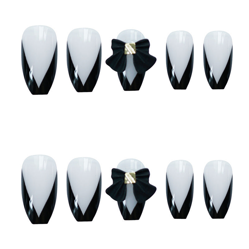 Decorative Press-On Nail Art Set with Floral Accent