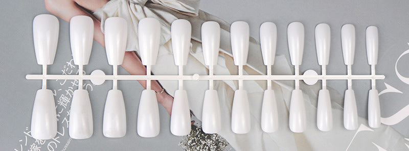 Natural Shape Press-On Nail Set Kalsten