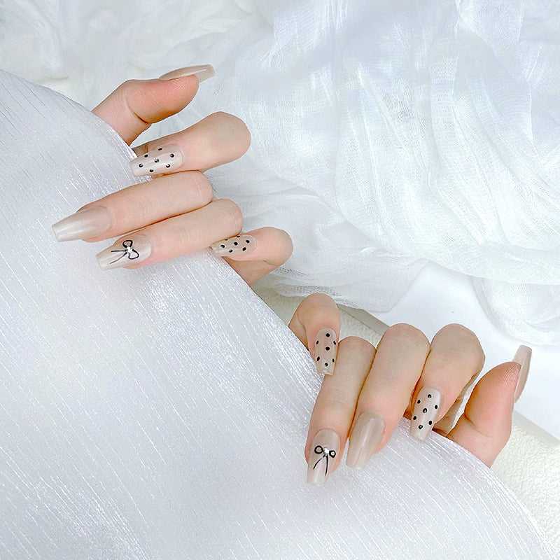 Stylish Press-On Nails Kalsten
