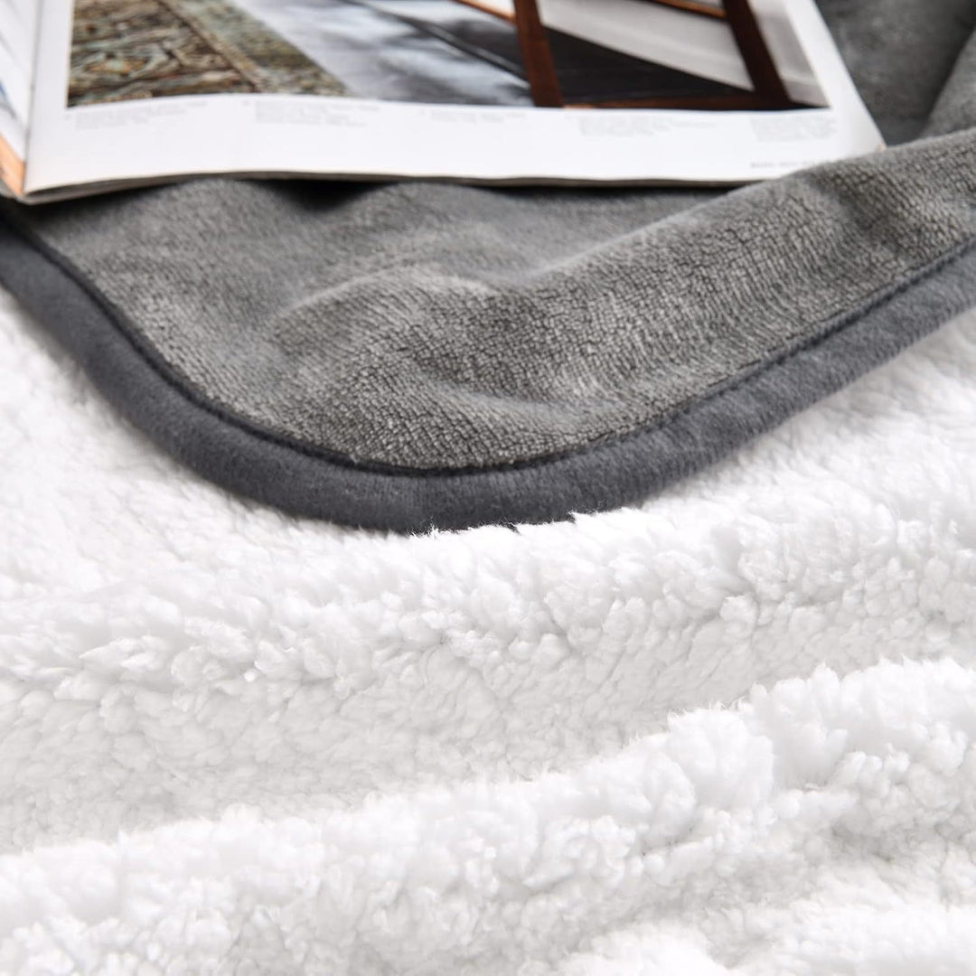 Ultra-Plush Sherpa Lined Blanket Kalsten
