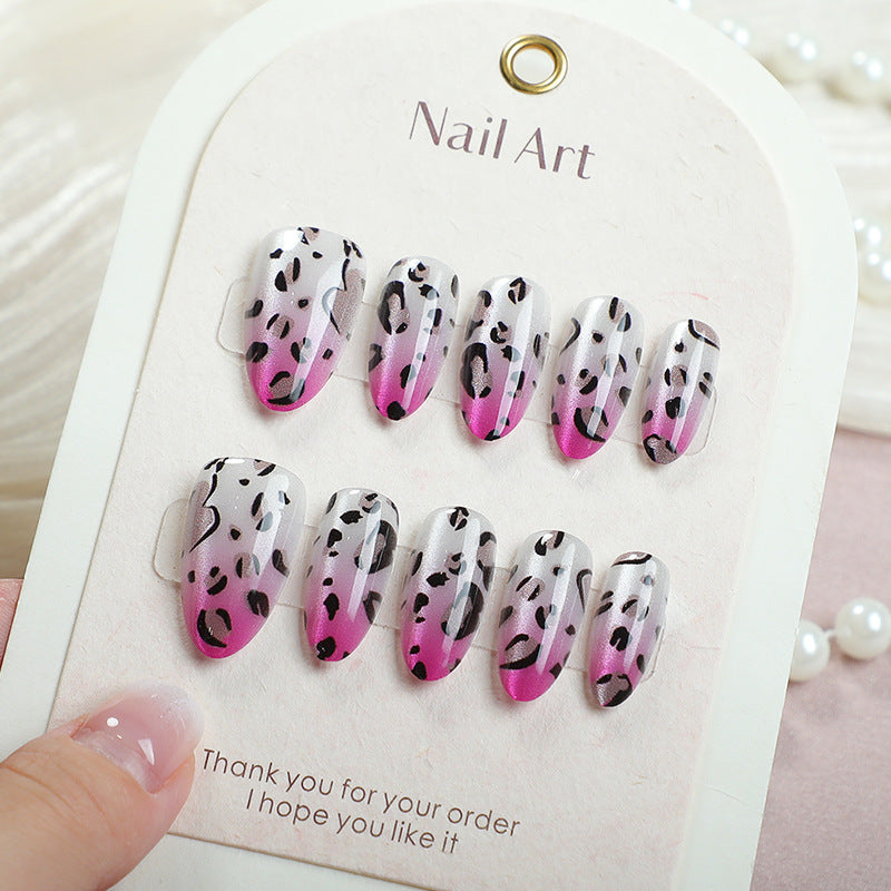 Stylish Leopard Print Press-On Nail Art