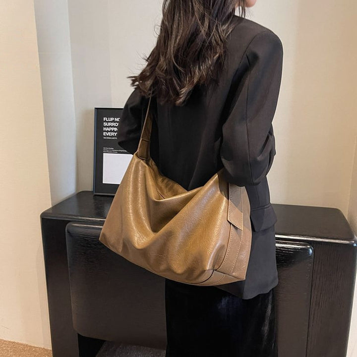 Slouchy Leather Shoulder Bag Kalsten