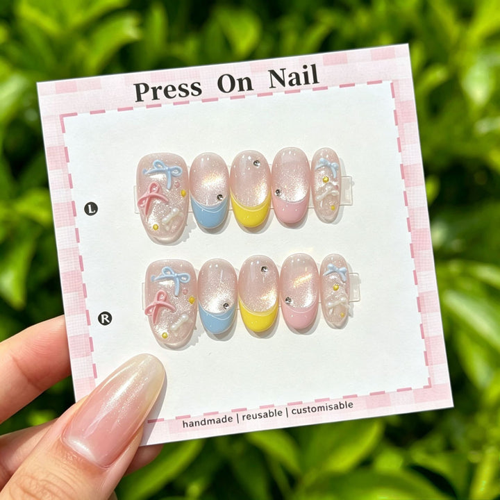 Artistic Press-On Nail Set with Tropical and Floral Accents
