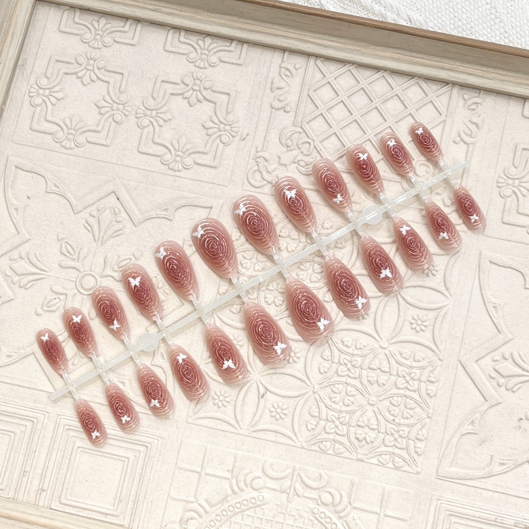 Artistic Floral-Accent Press-On Nail Set Kalsten