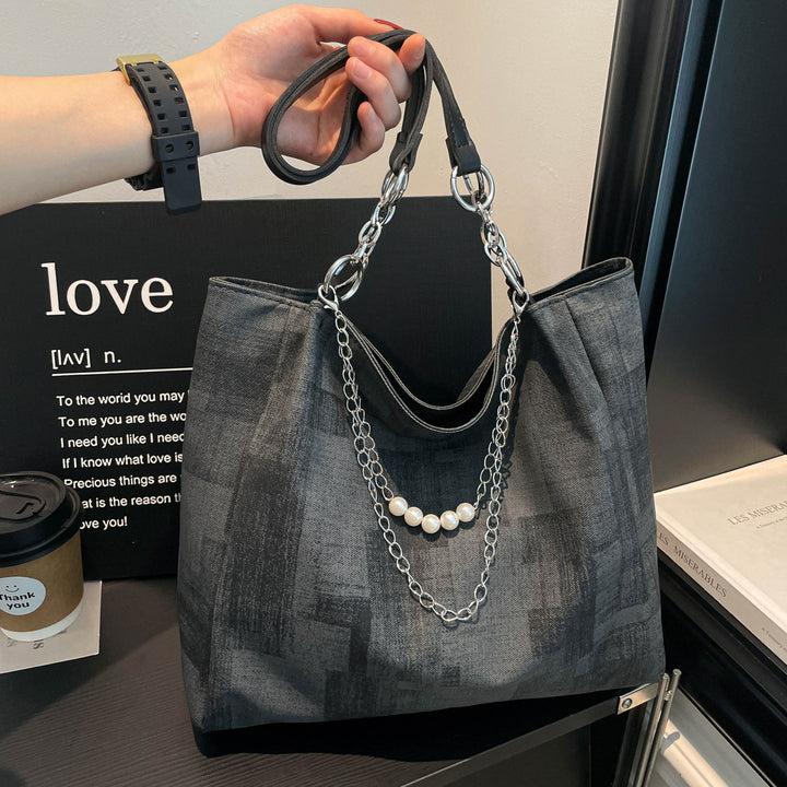 Chic Textured Shoulder Tote