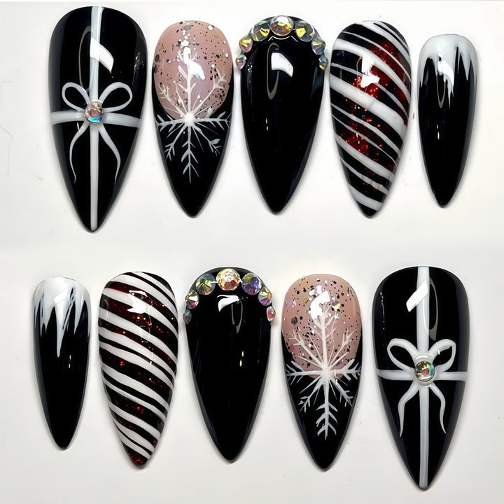Artificial nail set with festive design and glitter accents Kalsten