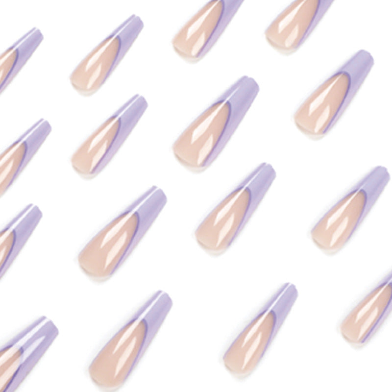 Artificial nail art with elegant ombre design Kalsten
