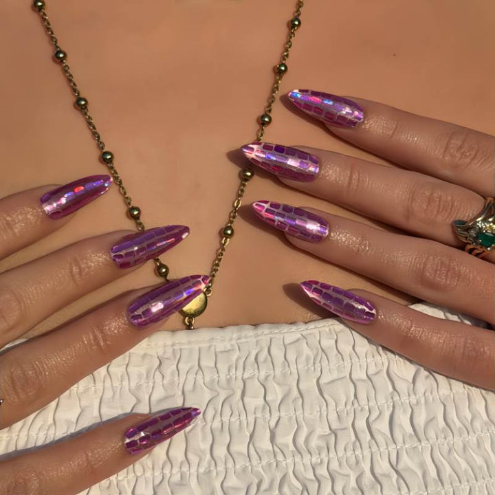 Glossy Stiletto Press-On Nails Set with Reflective Design Kalsten