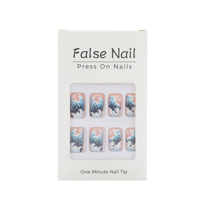 Nail art with wave pattern Kalsten