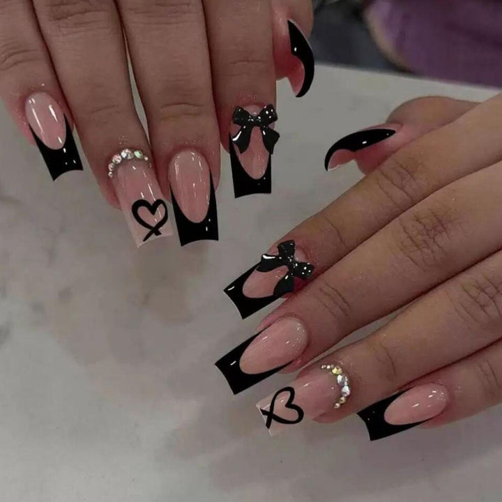 Artistic Statement Press-On Nails Kalsten
