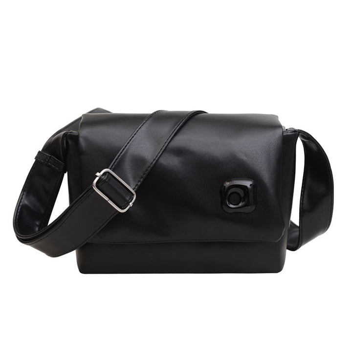 Sleek Crossbody Messenger Bag